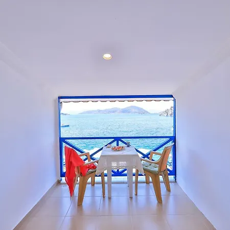 Anfora Bed & Breakfast 2*